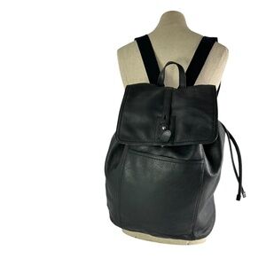 Vintage COLE HAAN Black Pebbled Drawstring Leather Front Pocket Backpack Unisex